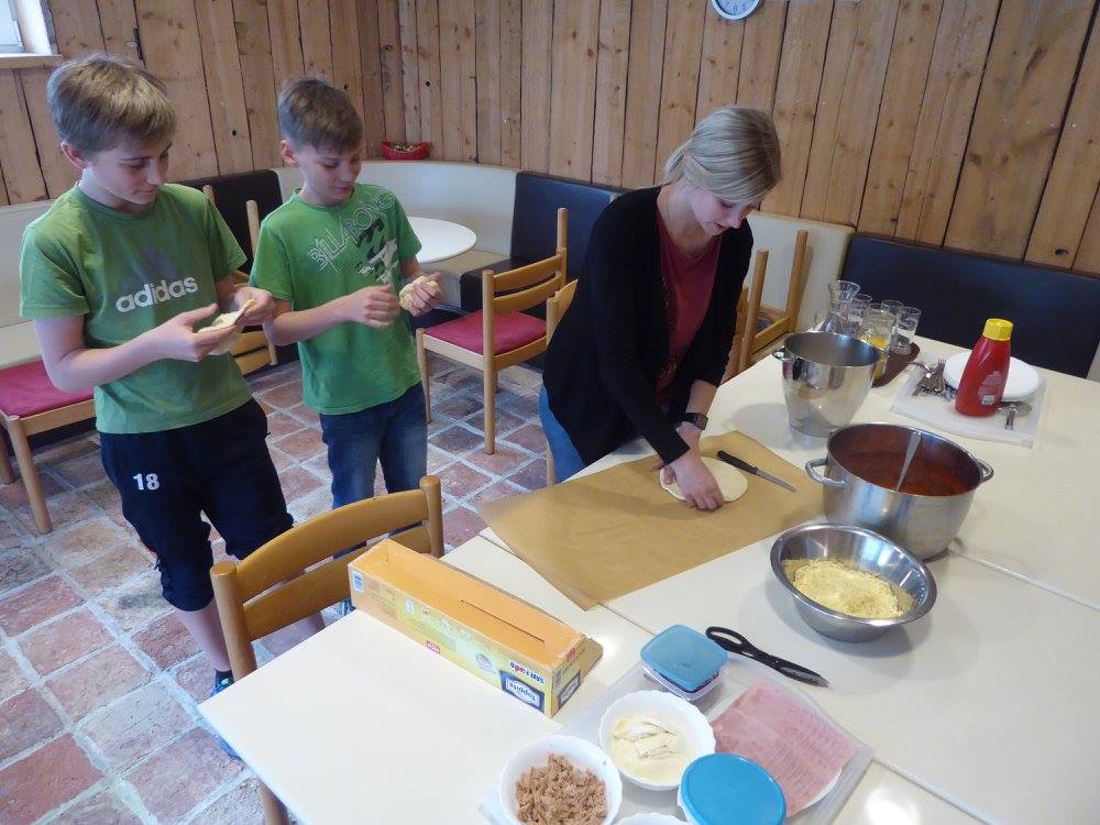 Pizza backen mit unseren Kindern
