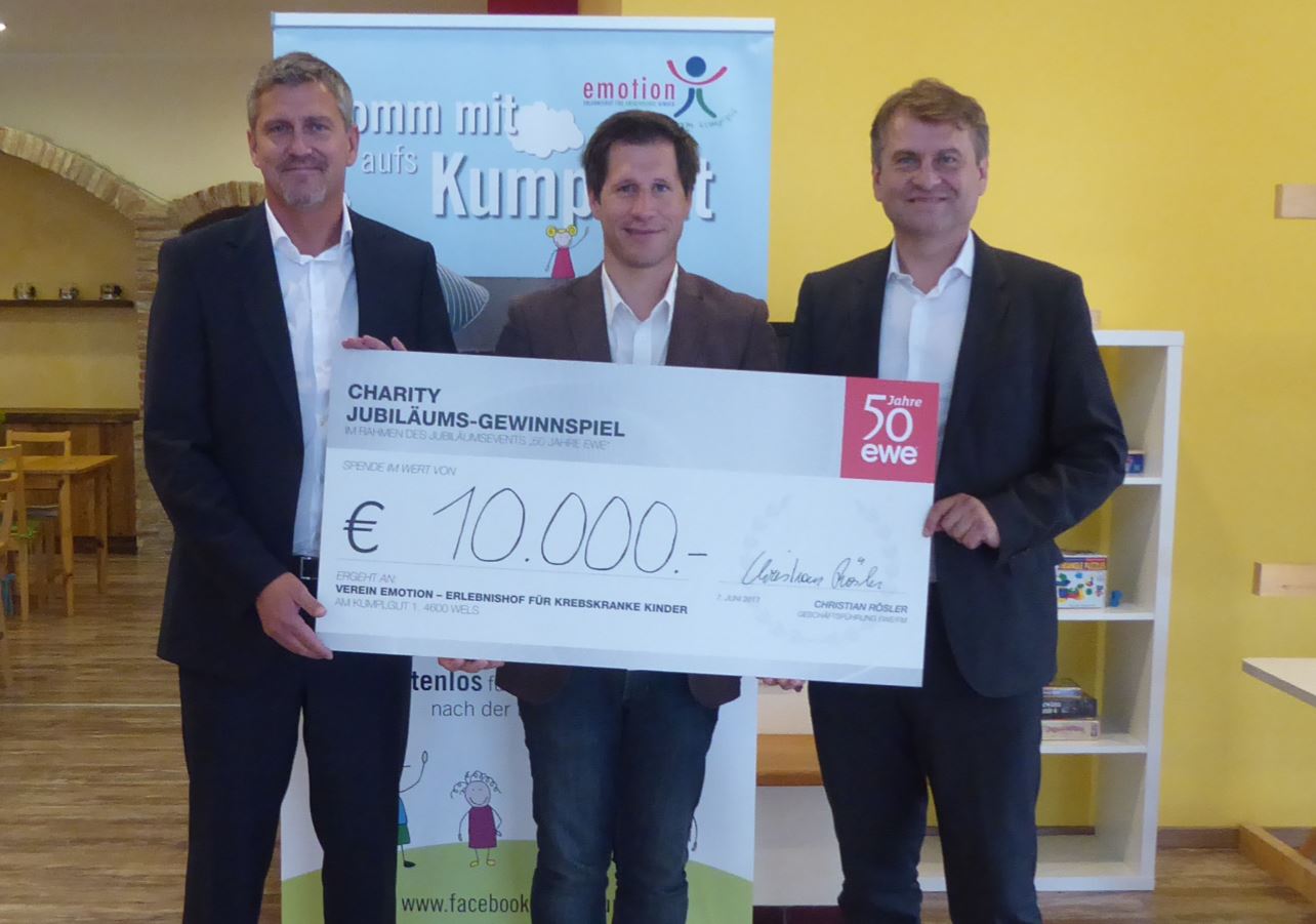 ewe Küchen feiert 50 Jahre und spendet € 10.000,– zugunsten dem Kumplgut