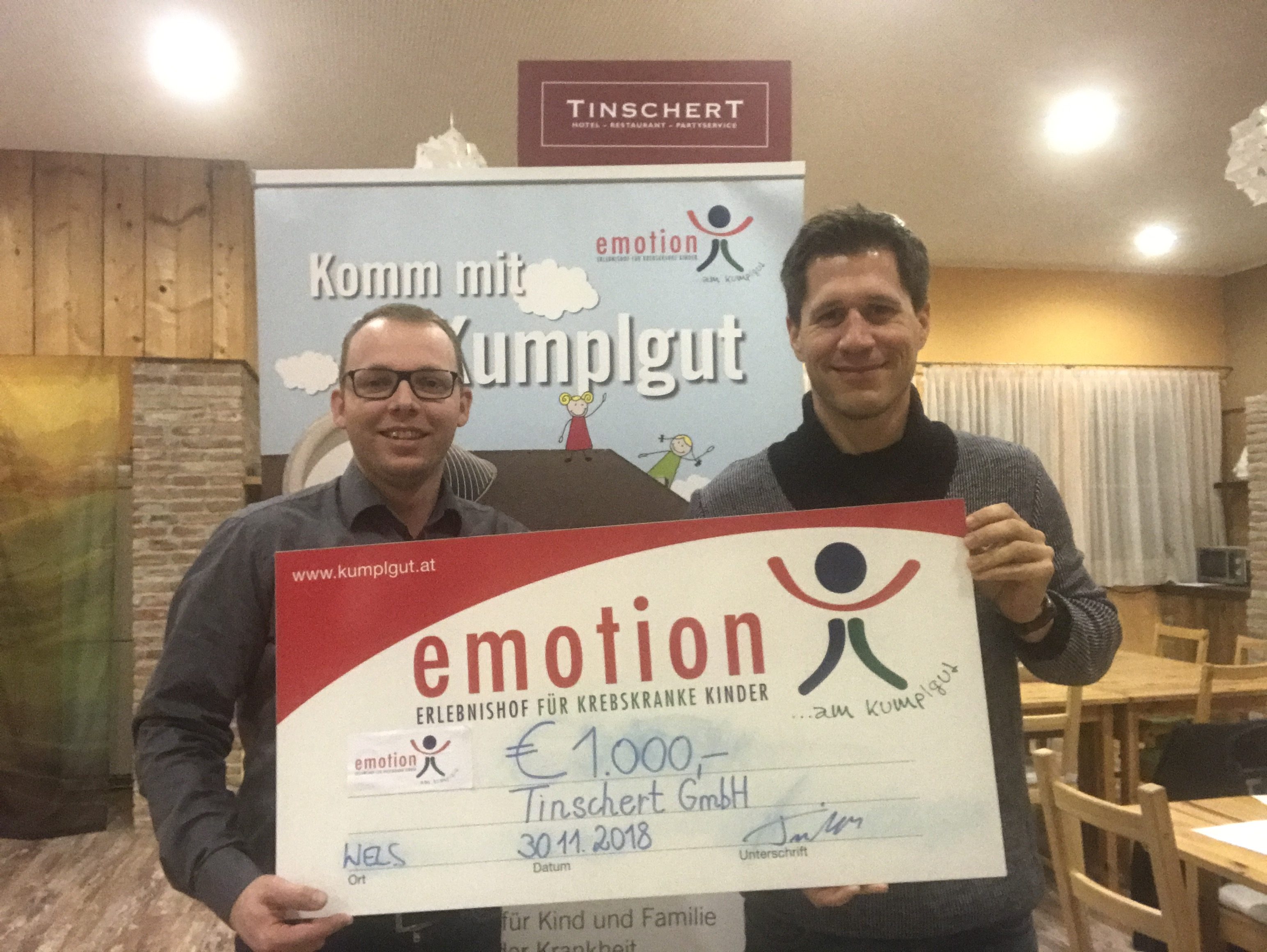 Restaurant Tinschert aus Schwertberg spendet 1.ooo,–