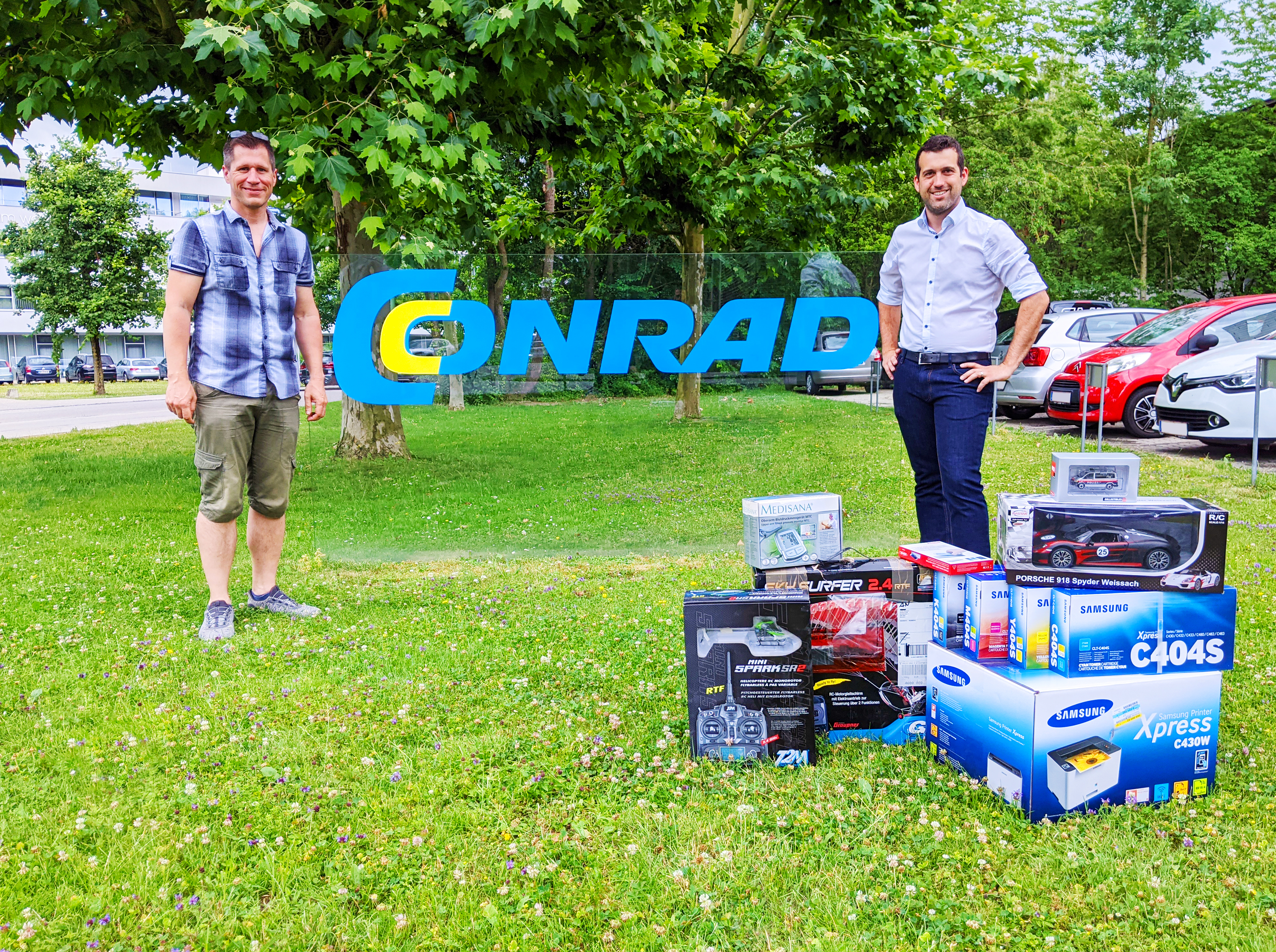 Conrad electronic spendet Waren im Gesamtwert von € 1.2oo,–